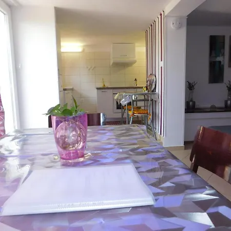 Tognon アパート *